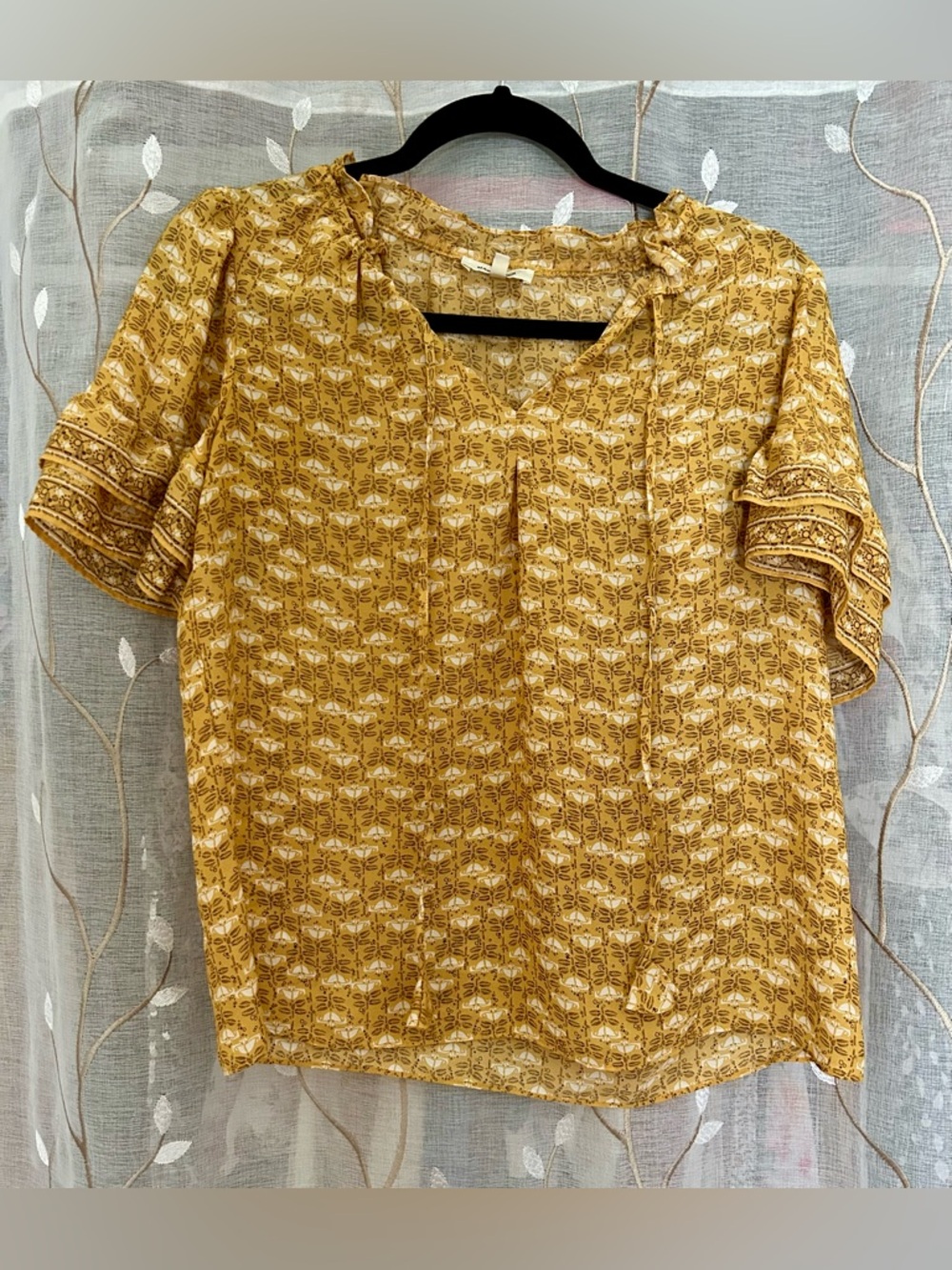 Floral Short-Sleeve Women's Top